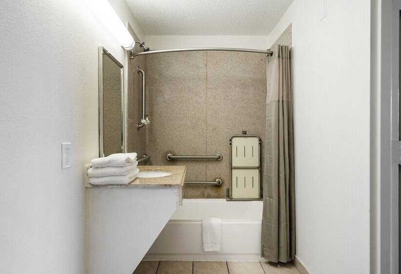 هتل Travelodge Bossier City