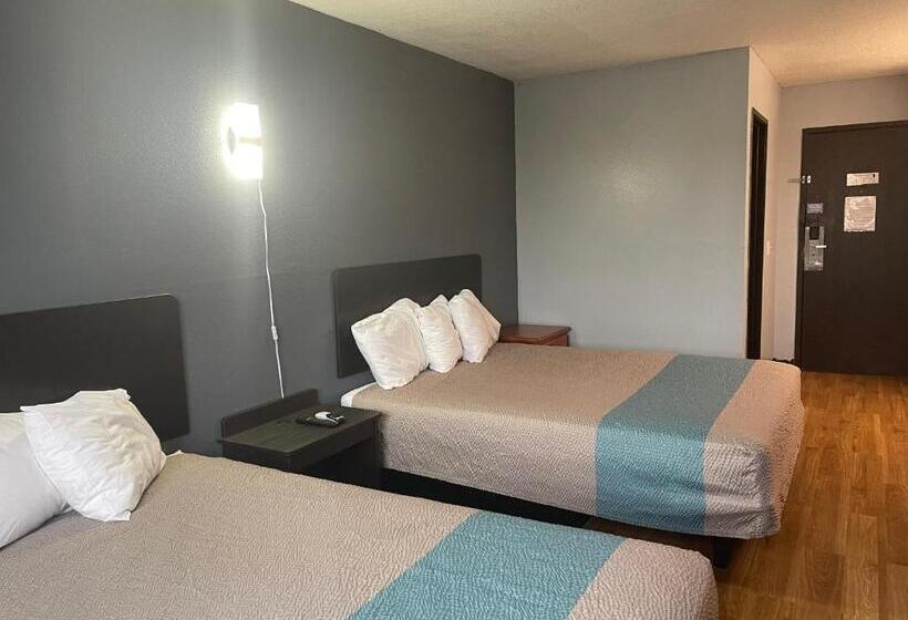 Отель Troy Inn And Suites