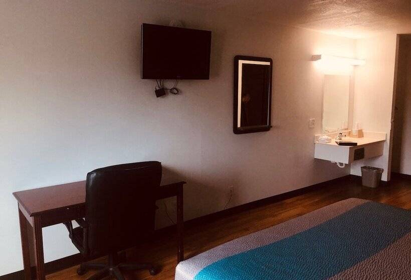 Отель Troy Inn And Suites