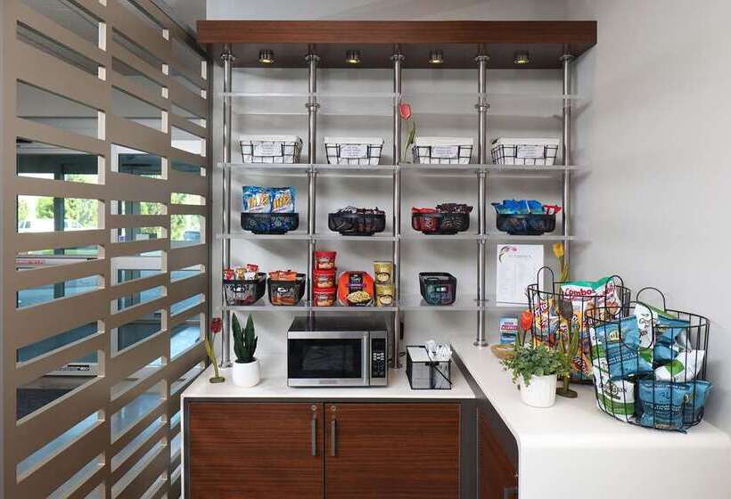 בית מלון כפרי Tulyp, Tapestry Collection By Hilton