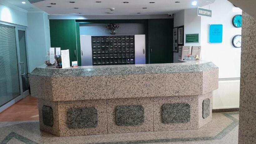 בית מלון כפרי Turk Inn Uzcan