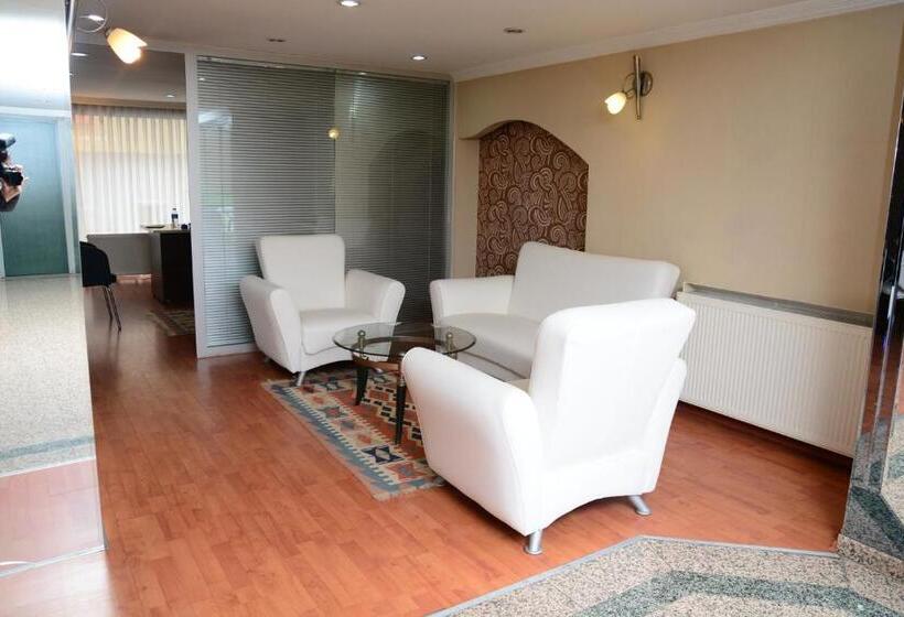 בית מלון כפרי Turk Inn Uzcan