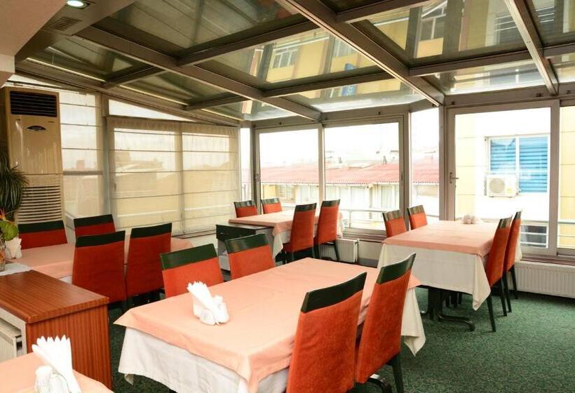 בית מלון כפרי Turk Inn Uzcan