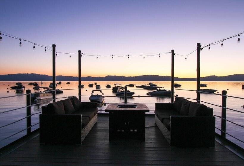 호텔 West Shore Cafe And Inn