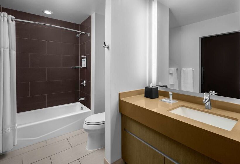 Hyatt House Raleigh North Hills