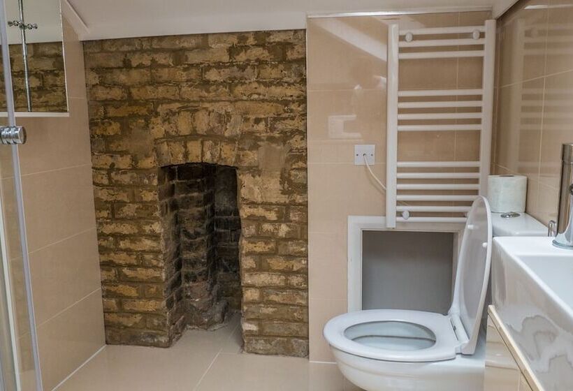 London Stay Apartments