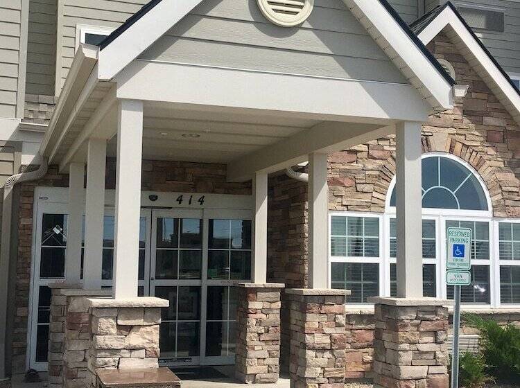 Microtel Inn & Suites By Wyndham Minot