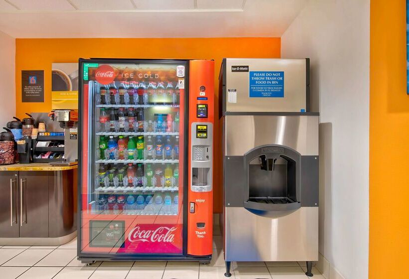 Motel 6eagle Pass, Tx Lakeside