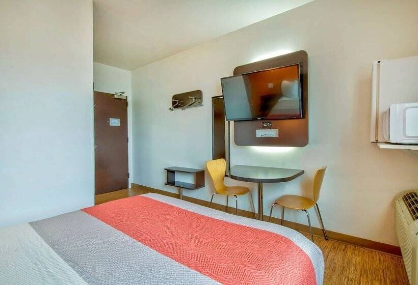 Motel 6eagle Pass, Tx Lakeside