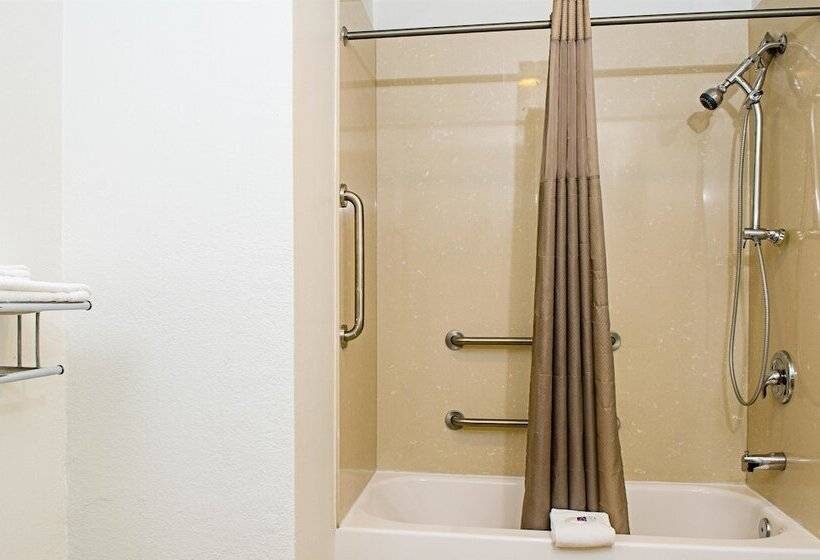 Motel 6modesto, Ca  Downtown