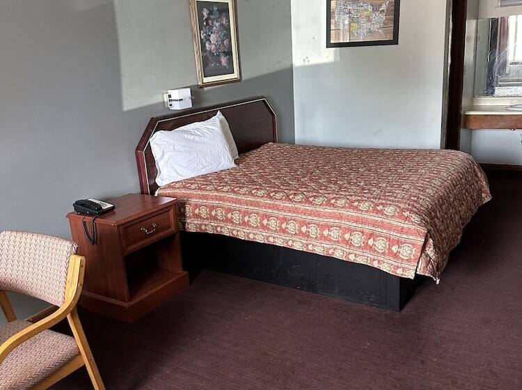 مُتل Budget Inngadsden