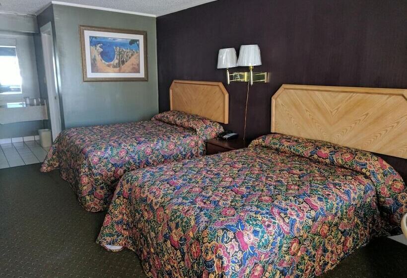 فندق على الطريق Budget Motor Lodge