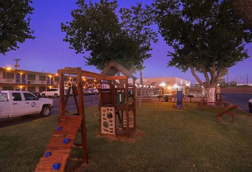 فندق على الطريق Carlsbad Inn , New Mexico