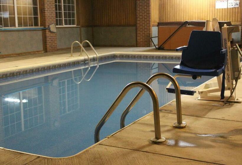 فندق على الطريق Garden City Inn