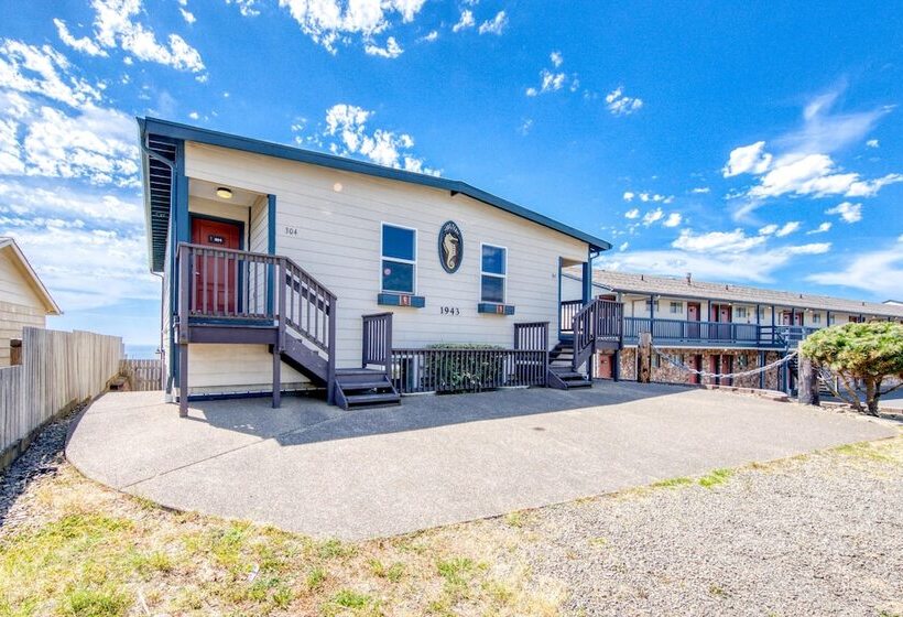 Мотель Seahorse Oceanfront Lodging