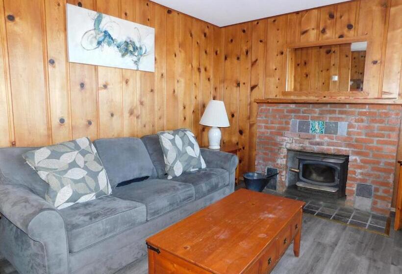 Мотель Seahorse Oceanfront Lodging