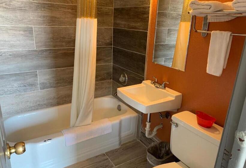 모텔 Stadium View Inn