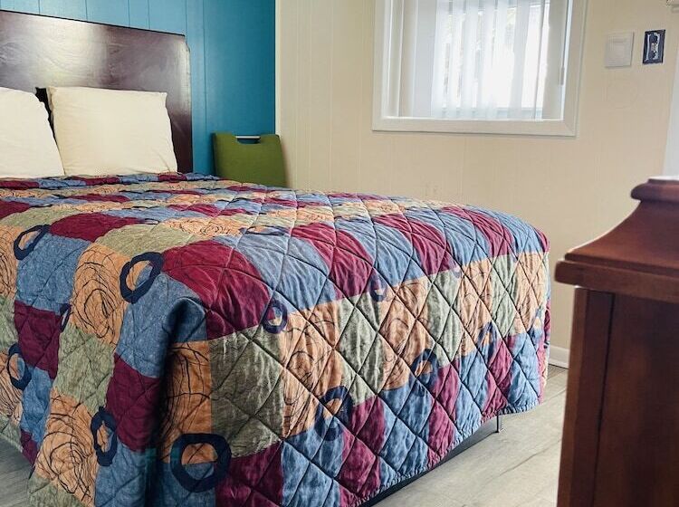 汽车旅馆  White Marlin Inn