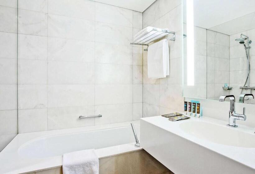 Novotel Abu Dhabi Al Bustan