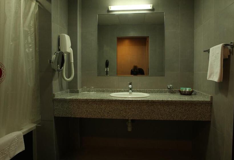 Ramee Rose Hotel Apartments Abu Dhabi