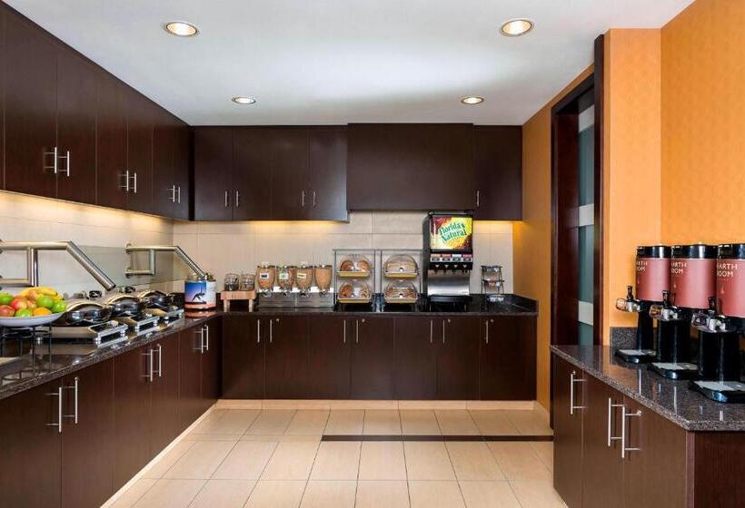 Residence Inn By Marriott Fargo