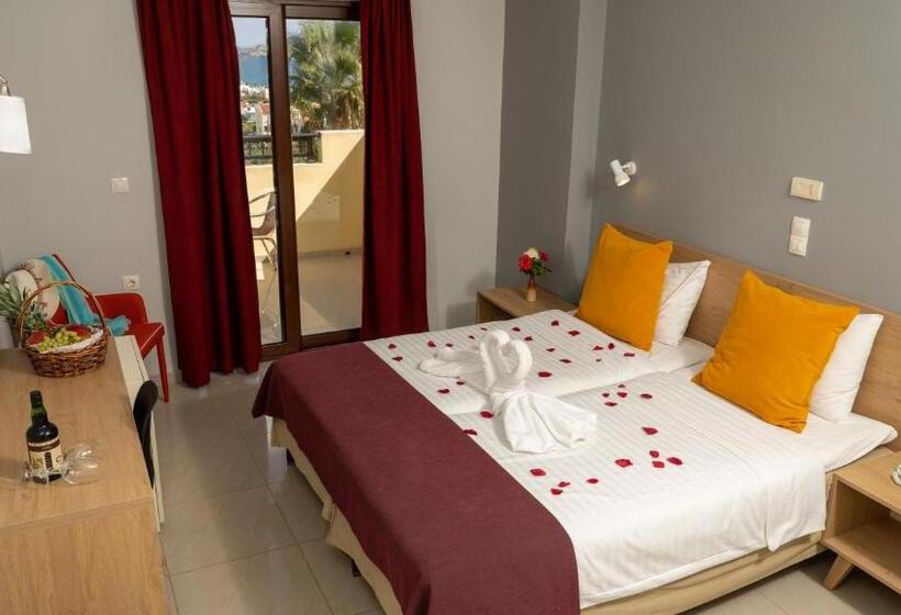 منتجع Almyrida Village & Waterpark