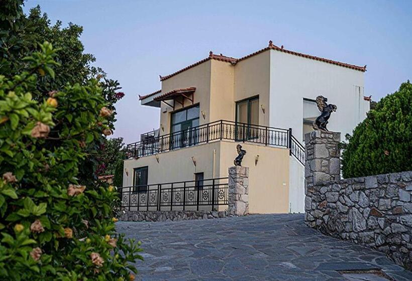 منتجع Almyrida Village & Waterpark