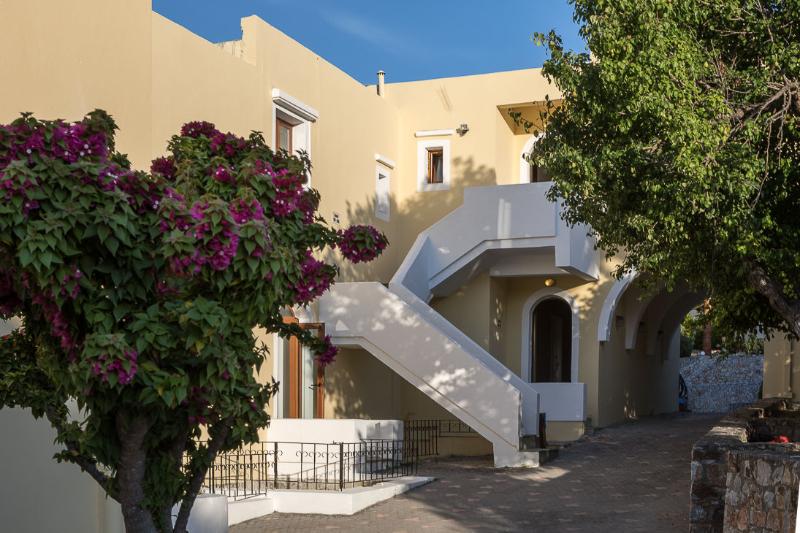 منتجع Almyrida Village & Waterpark