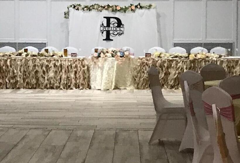 אתר נופש Columbia Lakes Hotel & Conference Center