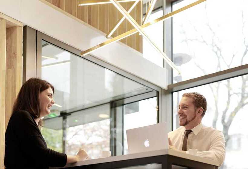 Seven Urban Suites Nantes Centre