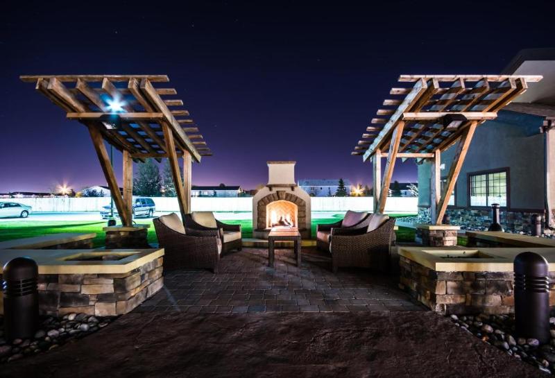 Staybridge Suites Grand Forks, An Ihg