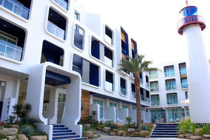 استراحتگاه Sugar Marina Hotel   Nautical   Kata Beach   Sha Plus