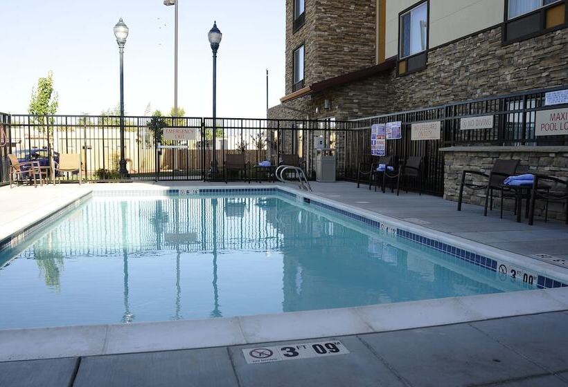 Towneplace Suites Redding