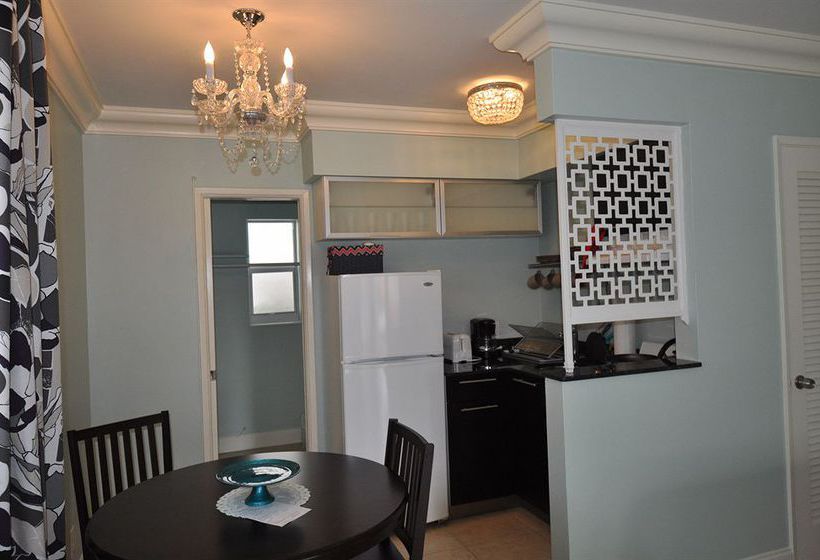 فندق Playa Aqualina Guesthouse