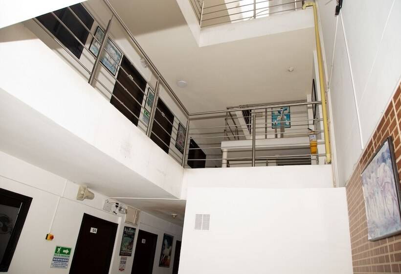 Отель Ayenda Quimbaya De Oro 1903