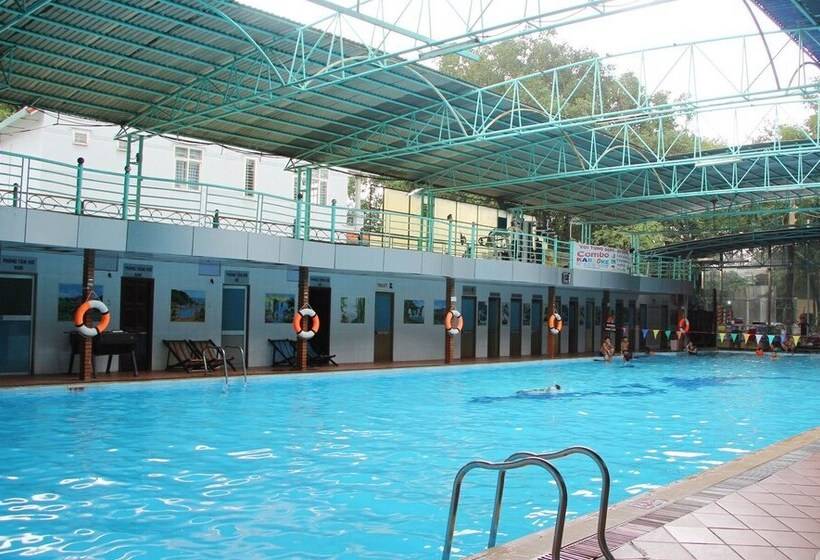 هتل Din Ky Cong Chao Binh Duong