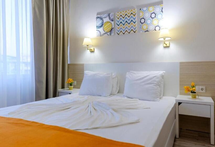 ホテル Garden Nevis   All Inclusive