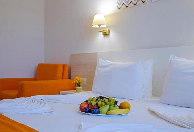 ホテル Garden Nevis   All Inclusive