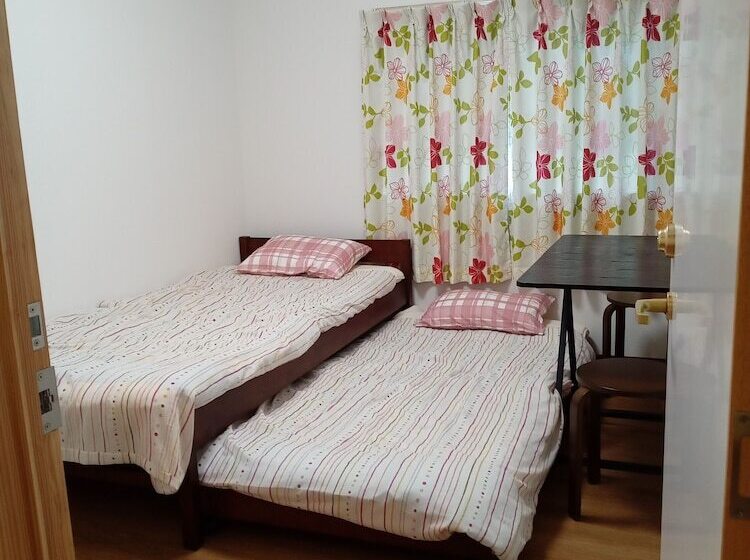 בית מלון כפרי Minshuku Robinson