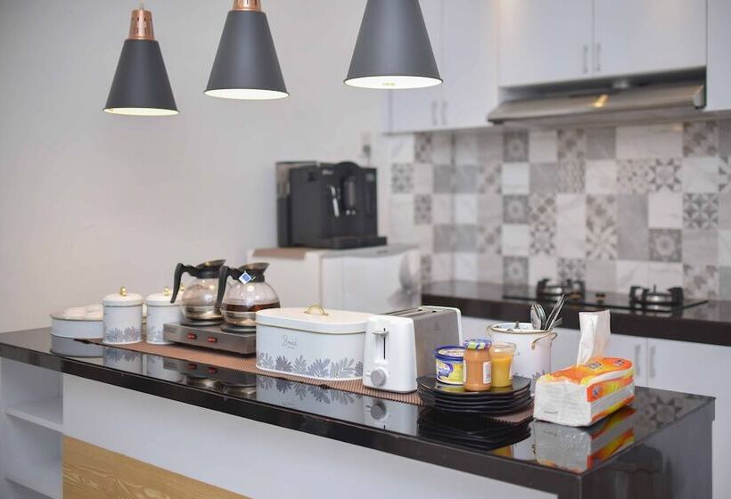 בית מלון כפרי Reddoorz Hostel Syariah @ Peunayong Banda Aceh