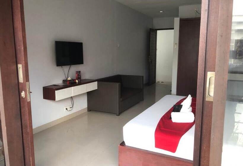 Отель Reddoorz Near Jimbaran Beach 2