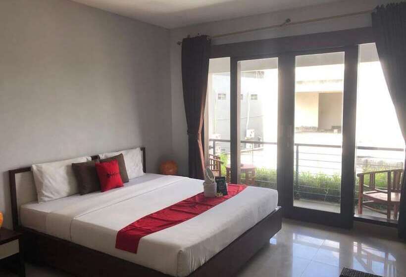 Отель Reddoorz Near Jimbaran Beach 2