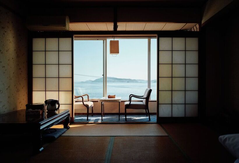 בית מלון כפרי Tabist Setouchi No Yado Takehara Seaside