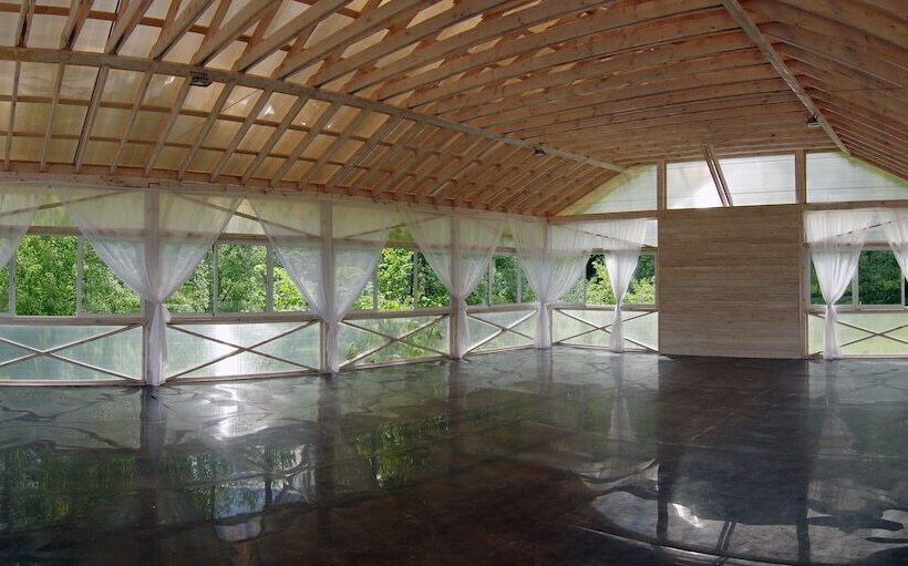 酒店 Vishnevyi Sad