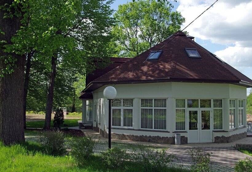 酒店 Vishnevyi Sad