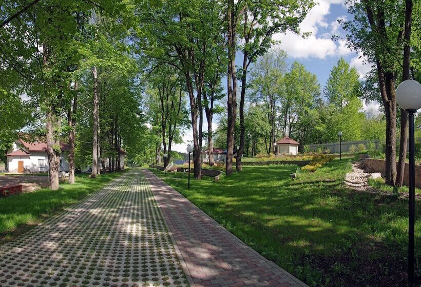 酒店 Vishnevyi Sad