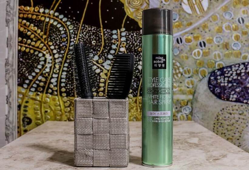 מוטל Andong Okdong Equus