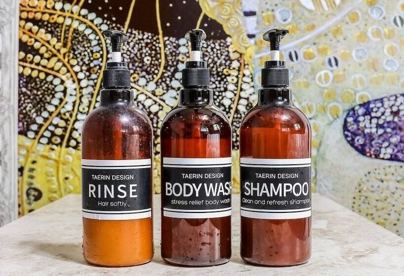 מוטל Andong Okdong Equus