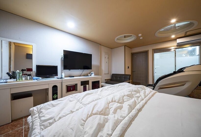 Motel Evian Drive In In Daejam Dong Pohang