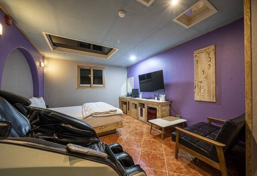 Motel Evian Drive In In Daejam Dong Pohang